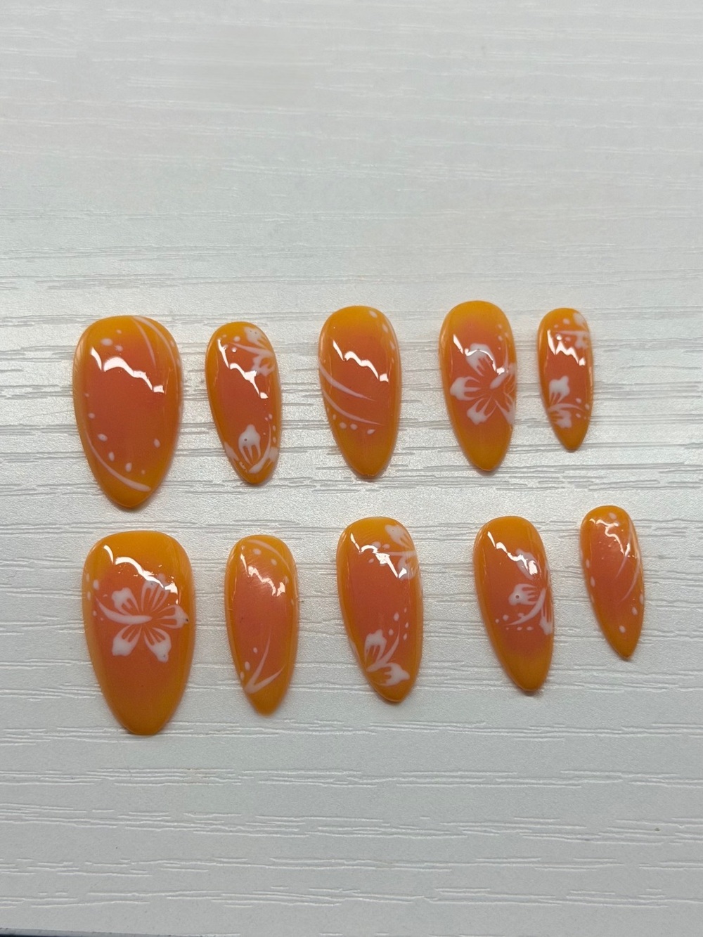Orange Floral Press-On Nail Set